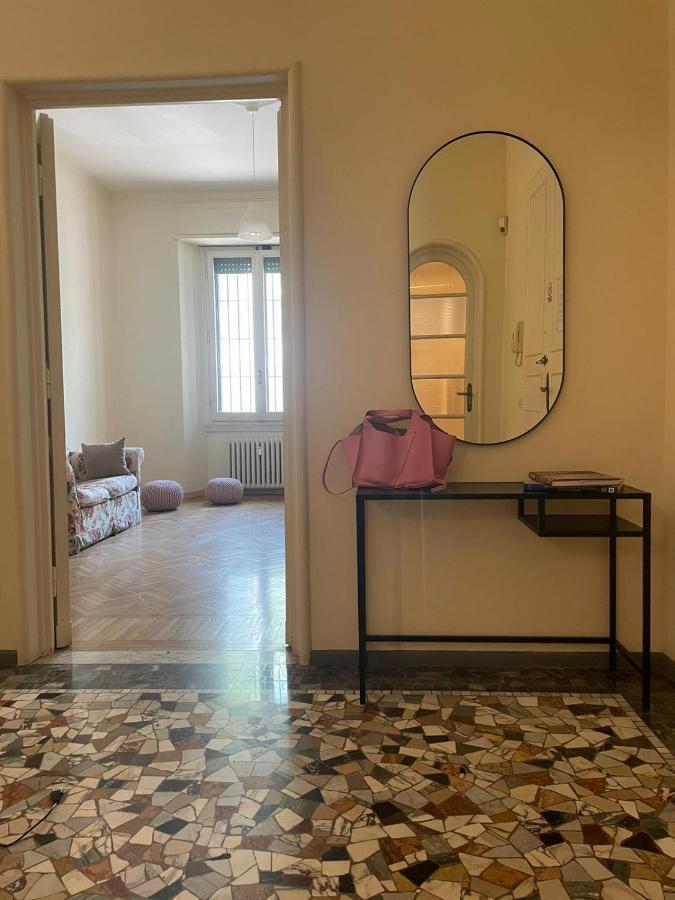 Big Outside Ztl Zone Apartment Florenz