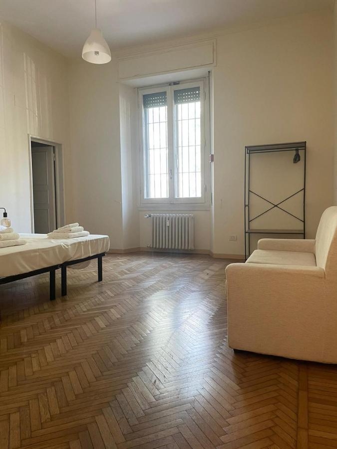 Big Outside Ztl Zone Apartment Florenz